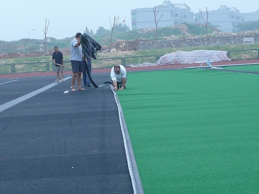 17mm PE 물질 골프 야외 스포츠 또는 하우스 바닥에 대용하는 인공 잔디