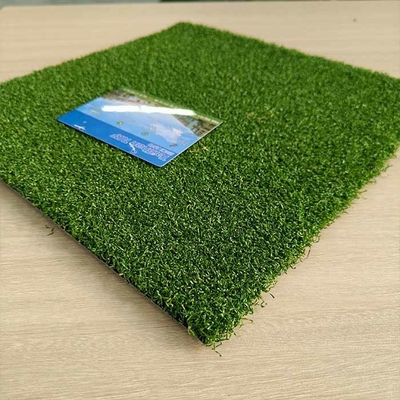 그린 골프 인공 잔디 Dtex 6000 15mm 인공 잔디 스포츠 및 정원을위한 곡선 섬유