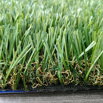 42mm 녹색의 세 가지 색상과 한 가지 마른 색상 혼합 인공 잔디 스포츠 및 정원 솔루션